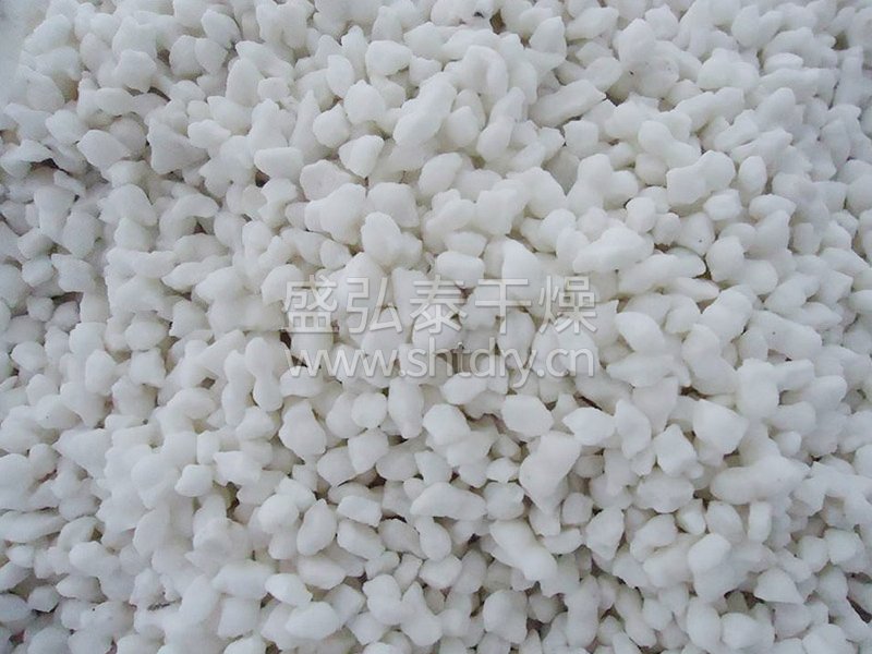 块状硫酸铵烘干